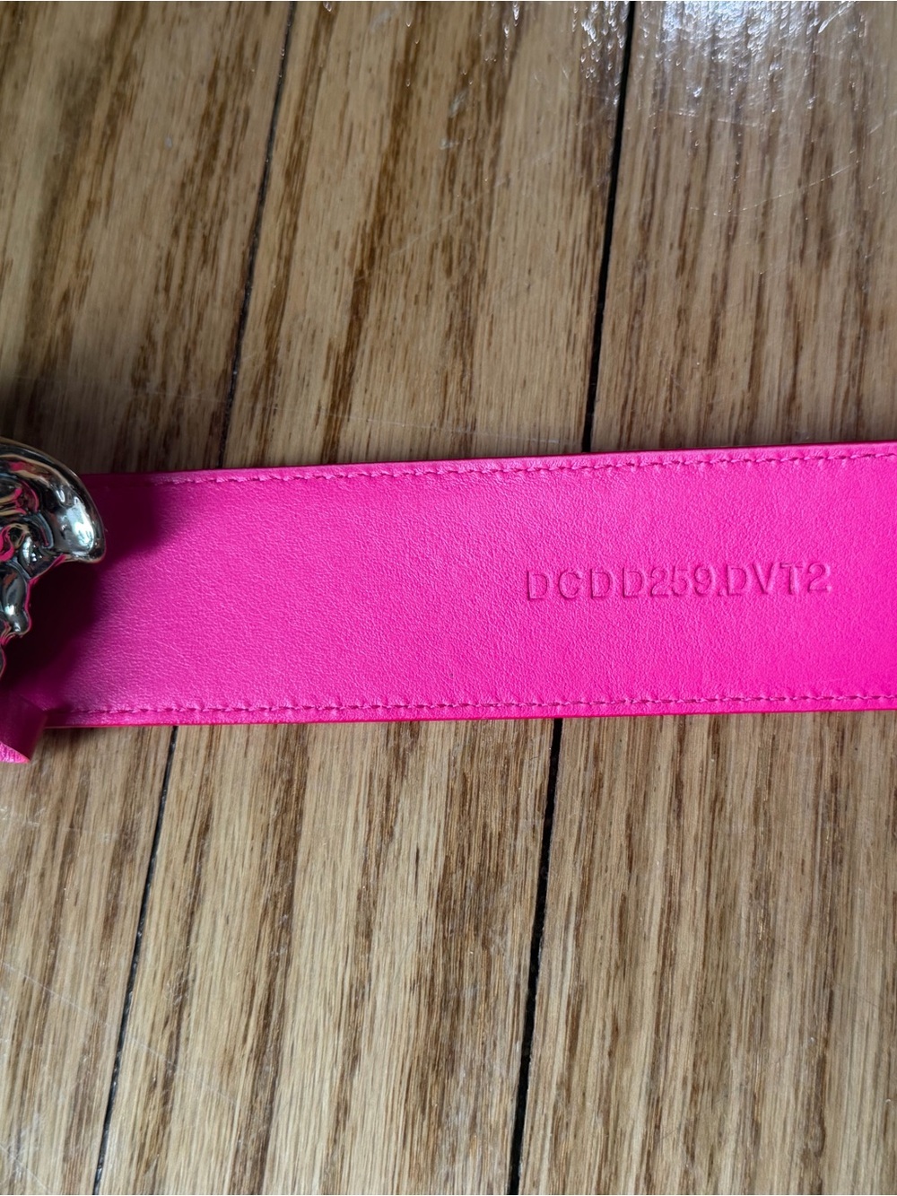 Vibrant Hot Pink Leather Women’s Belt with Silver Decorative Buckle